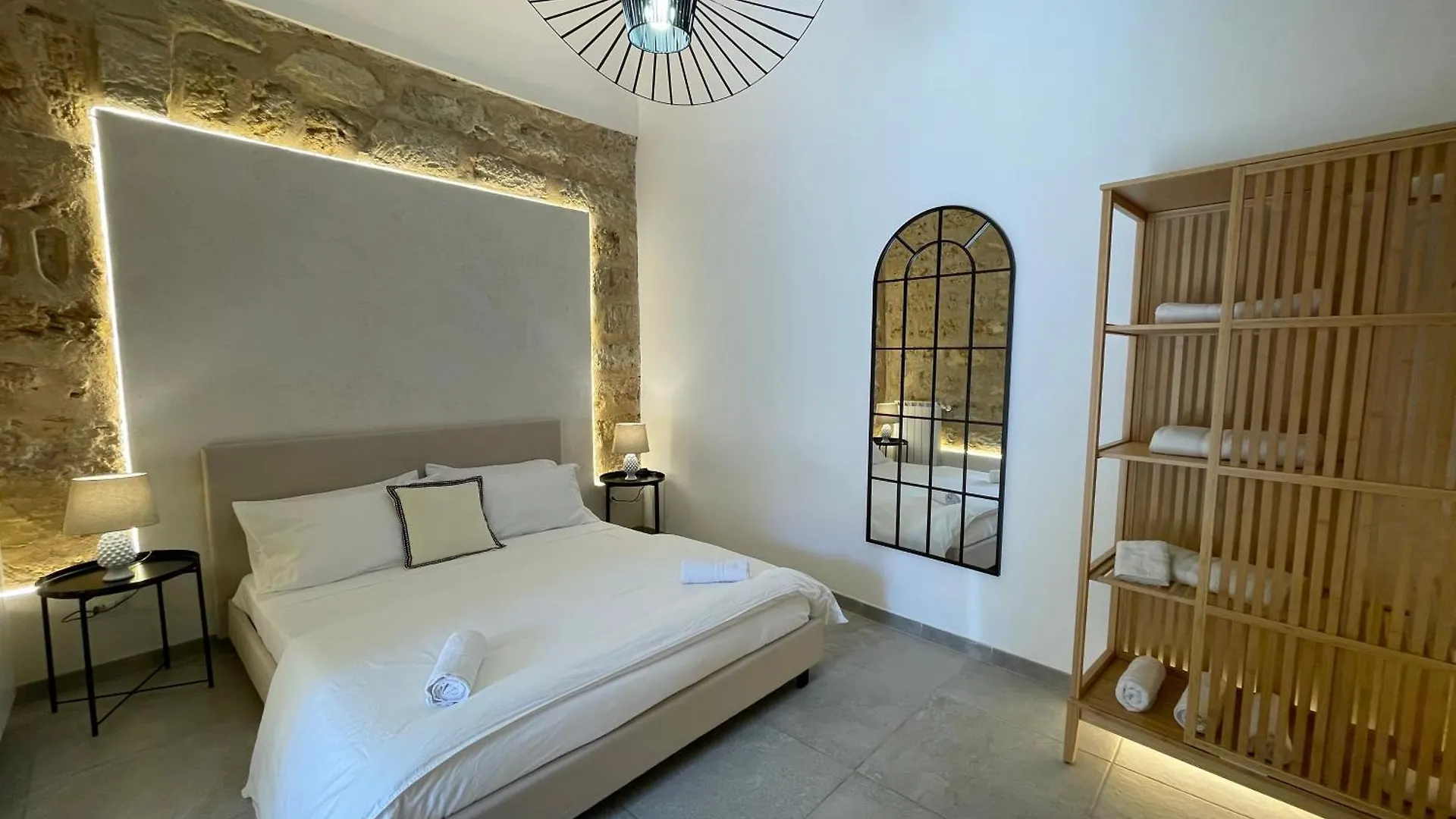 Loft Zisa Apartment Palermo Italy